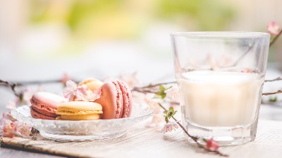 ����Ȥ���գ�ţ�̵�Ʒ��