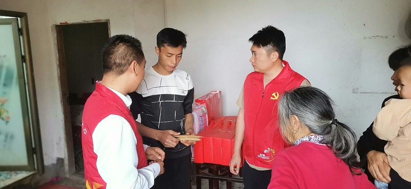 ���������ܼ��װ���������������Ա��Я�ֹ��� (2)