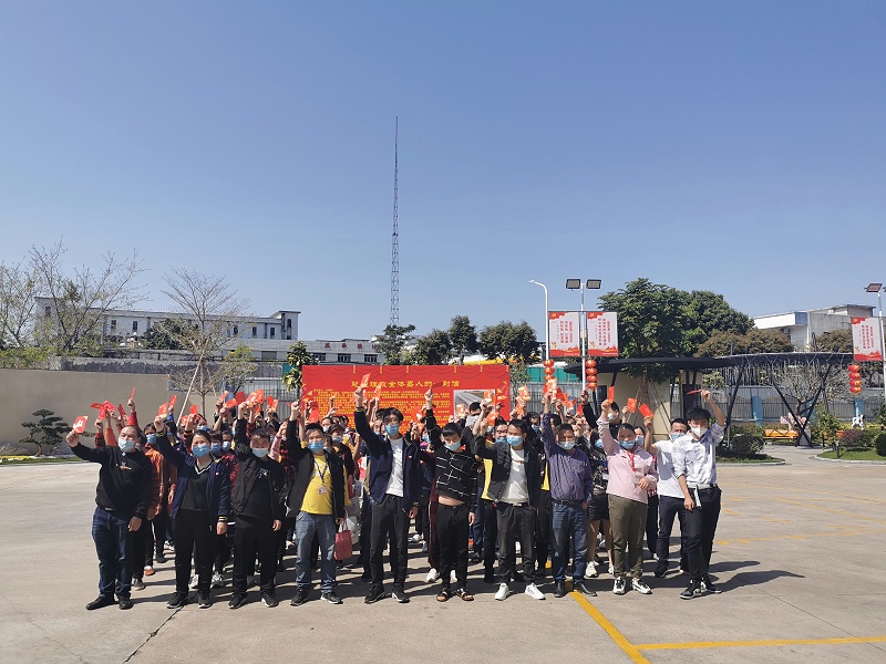 ����ͷ�ߣ������󼪣������������ǩ