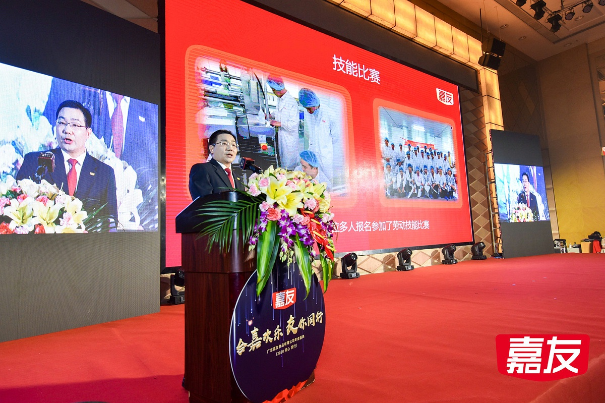 55�������������ܼ෢�ݳ���